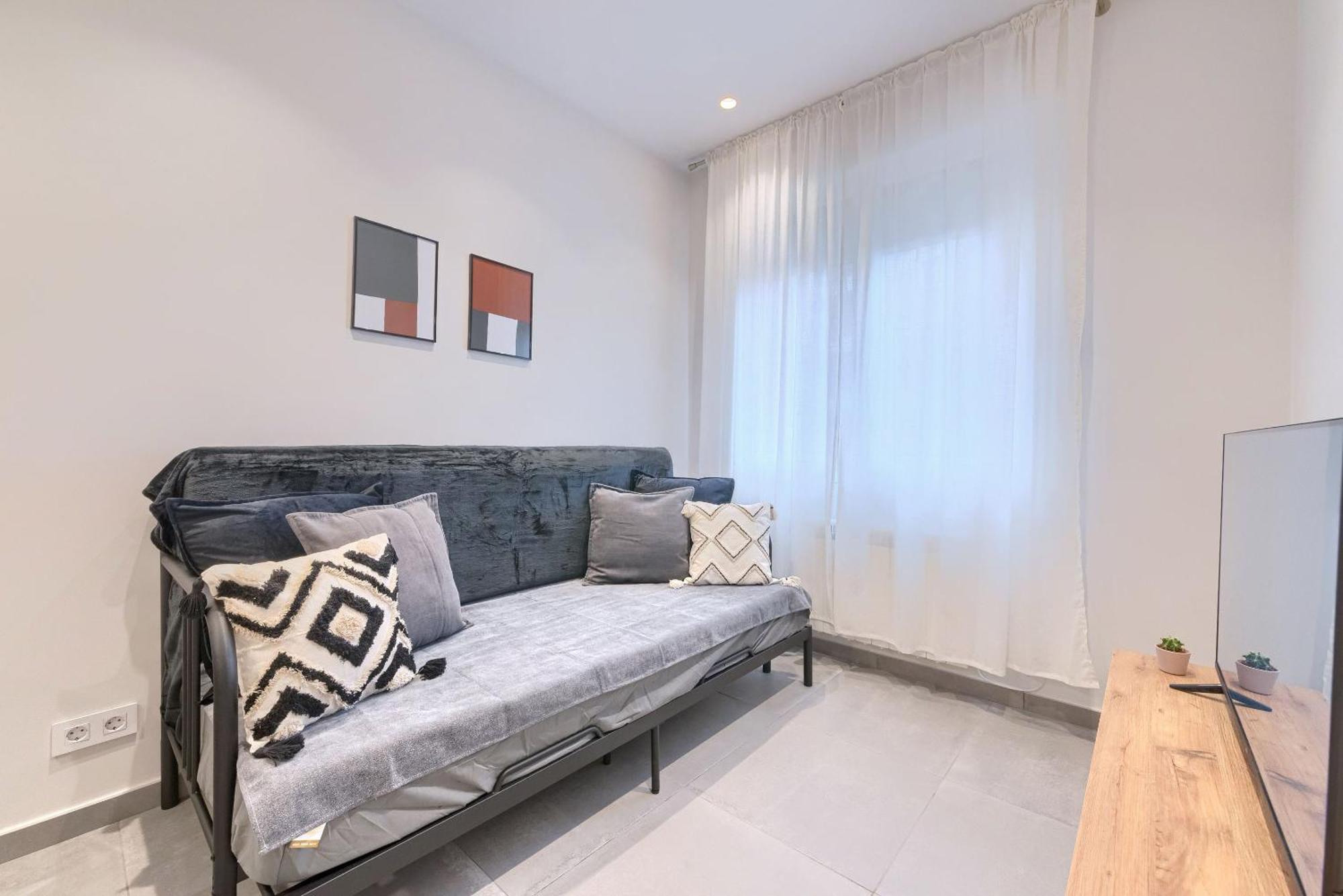 Apartamentos Basarrate Self Check In Bilbao Exterior photo
